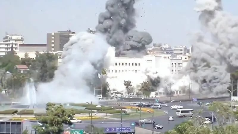 Israel targets Syria defence minister Headquarters in Damascus