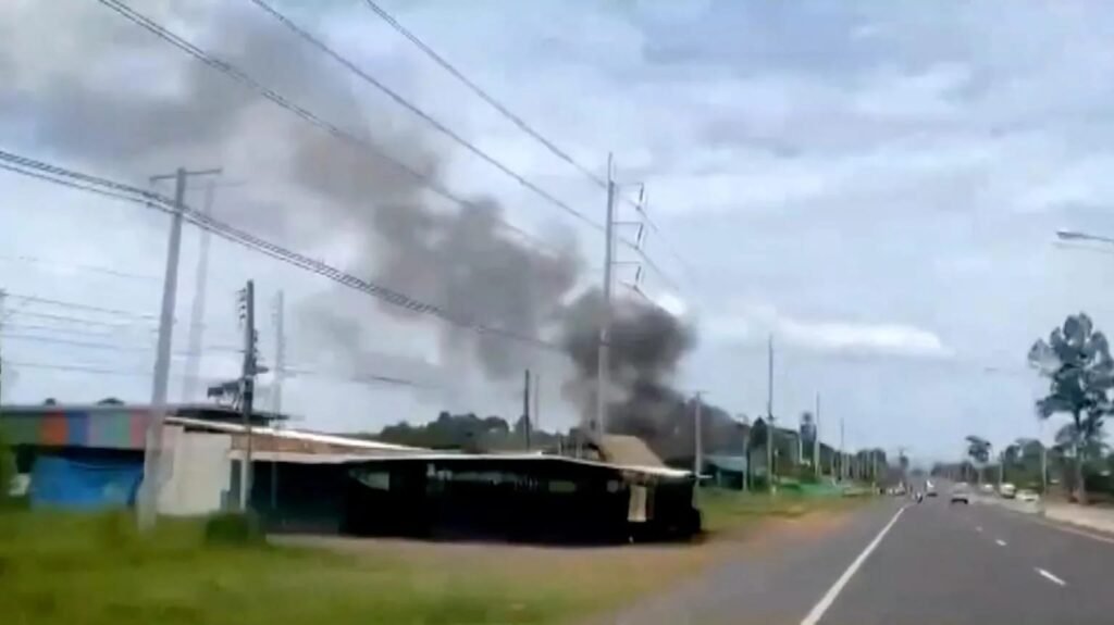 Thailand Cambodia Boarder erupts war fears